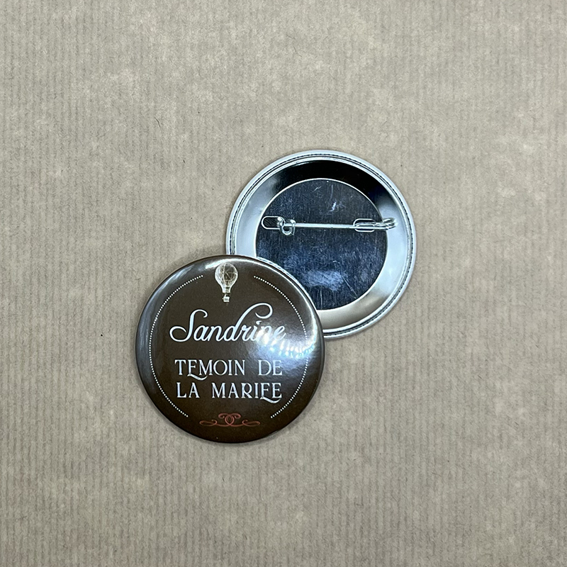 amaknak-badge2
