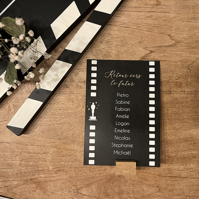 Hvar-plandetable-carton Carton pour plan de table dans la collection inspirée du cinéma "Hvar", mariage original