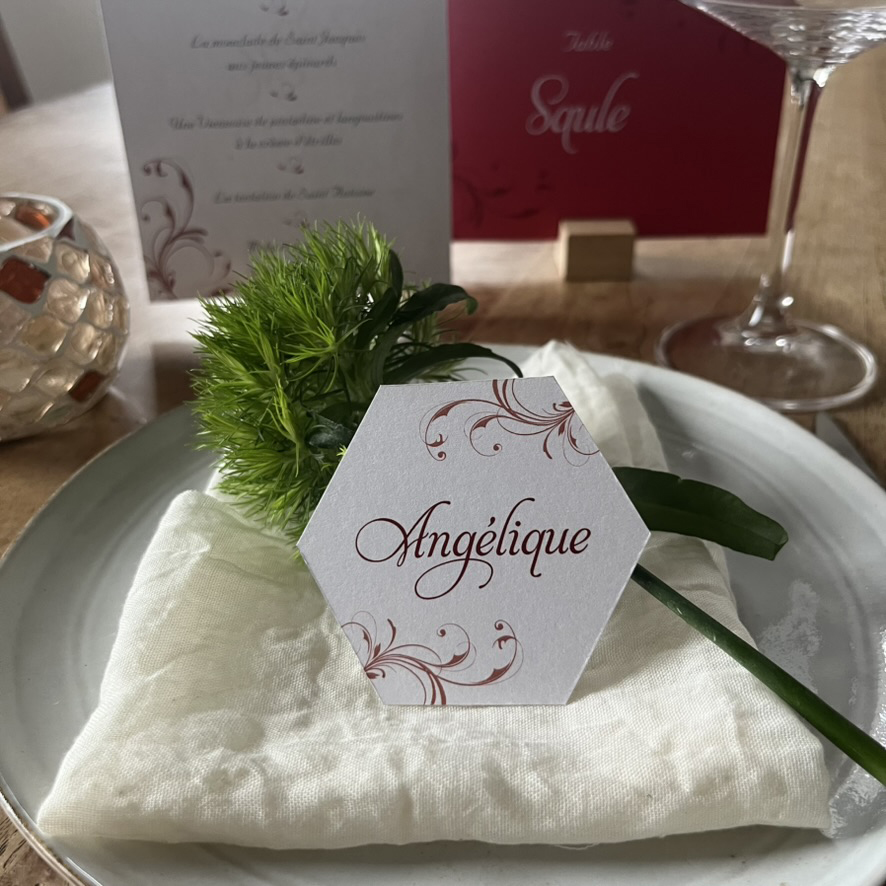 wrangel-marqueplace-simple-3 Marque-place de mariage au design intemporel et classique de la collection Wrangel